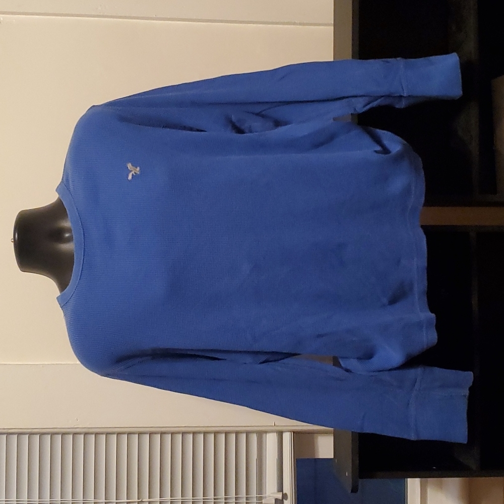 American Eagle Longsleeve